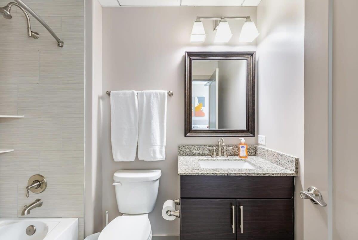 2Br Luxury Apartment With Rooftop Deck & Pool Baltimore Dış mekan fotoğraf